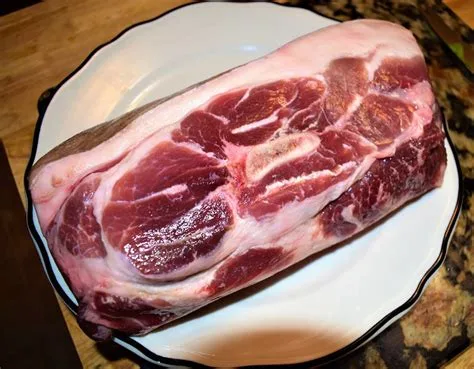Marbled Meishan pork cut